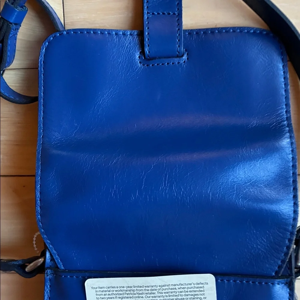 Patricia Nash lari in navy peony - Picture 12 of 16